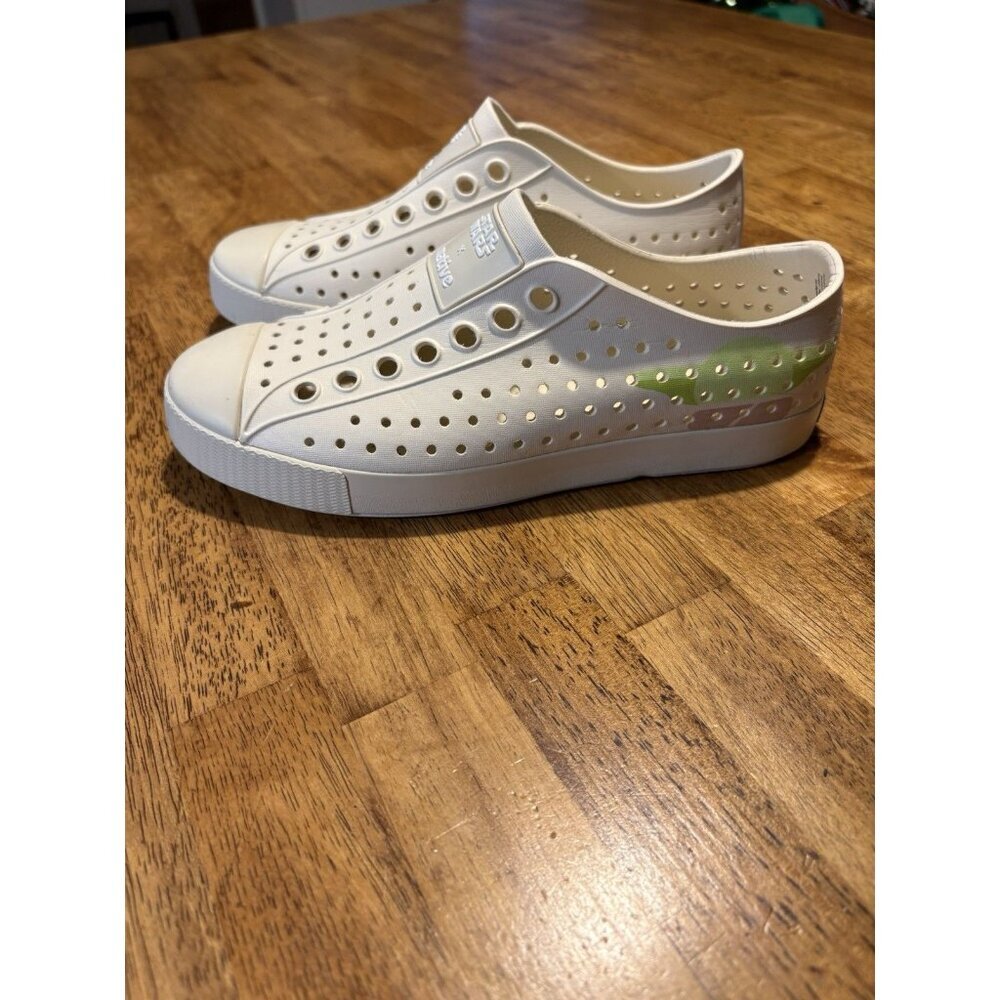 NATIVE x STAR WARS Baby Yoda Grogu Jefferson Slip‎ On Sneaker Womens 6/Mens 4